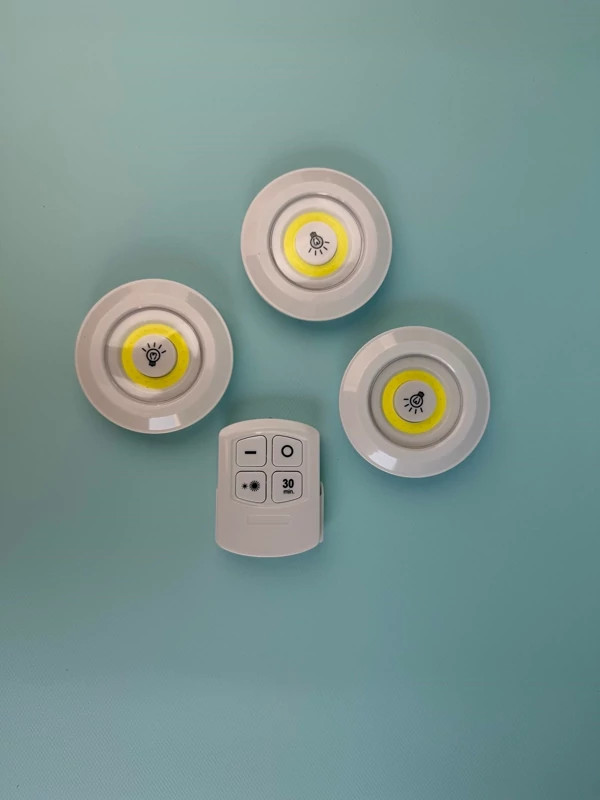 چراغ زیر کابینتی ریموت دار اورجینال 3in1 بسته 3 عددی